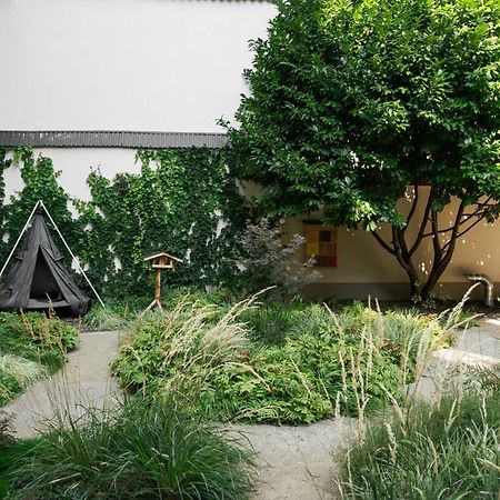 Urban Jungle Apartments Виена Екстериор снимка