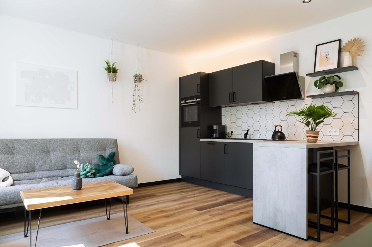 Urban Jungle Apartments Виена Екстериор снимка