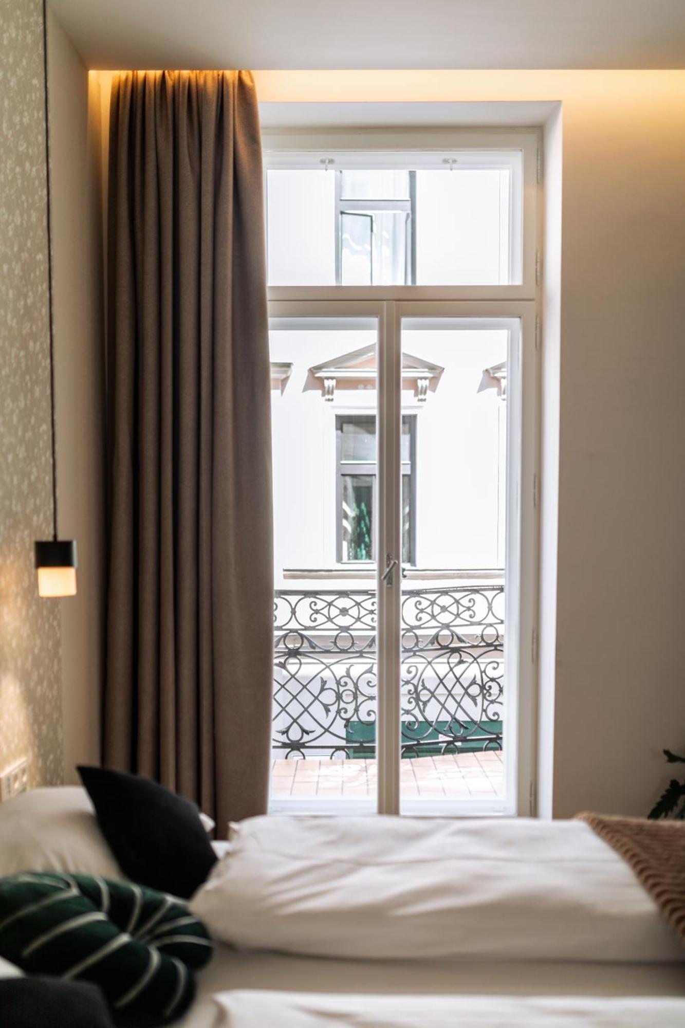 Urban Jungle Apartments Виена Екстериор снимка